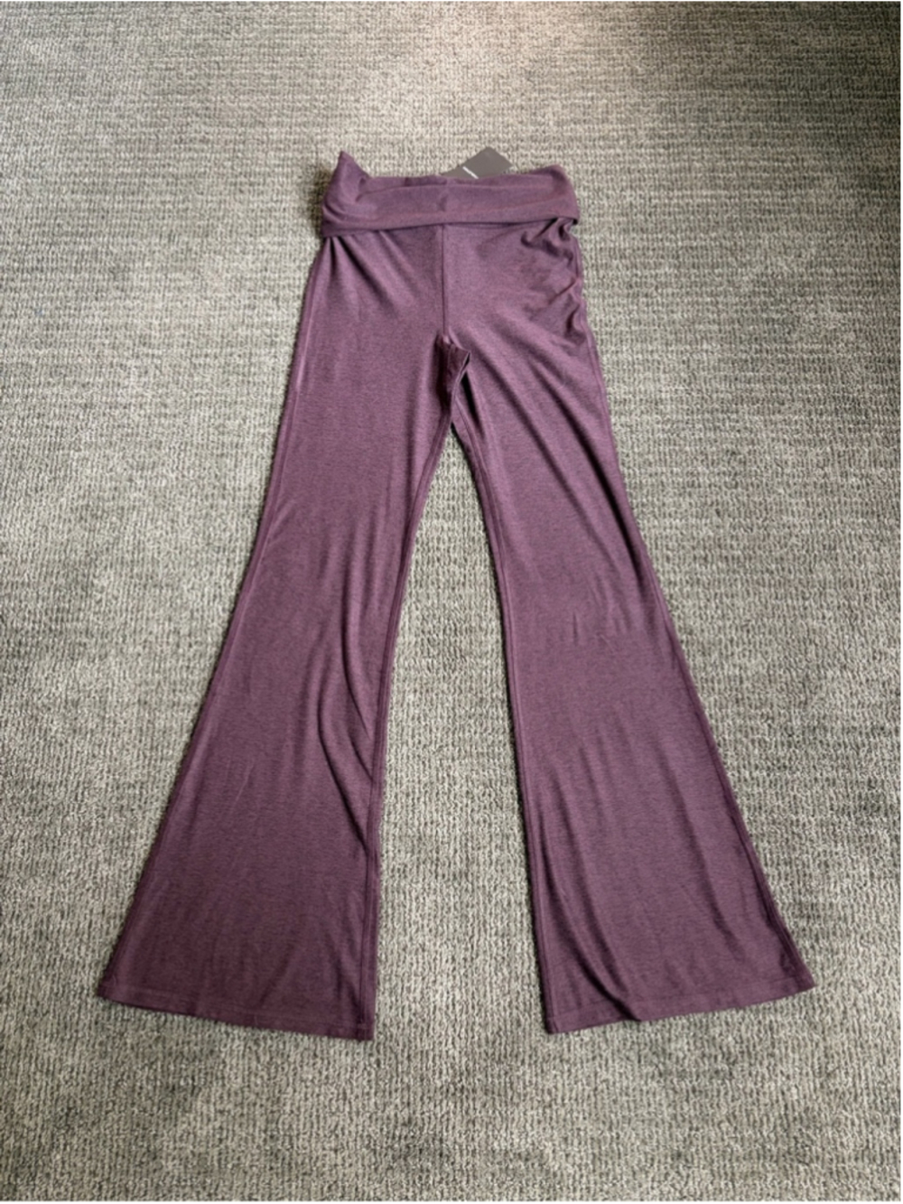 NWT Fabletics Foldover High Waisted Flare Leggings Purple - Size Small - Picture 3 of 6